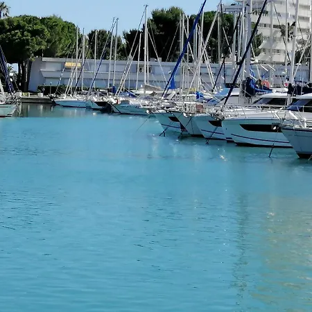 Studio Marina Baie Des Anges Villeneuve-Loubet Exterior photo