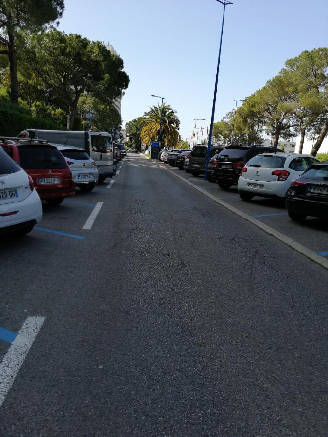 Marina Baie Des Anges